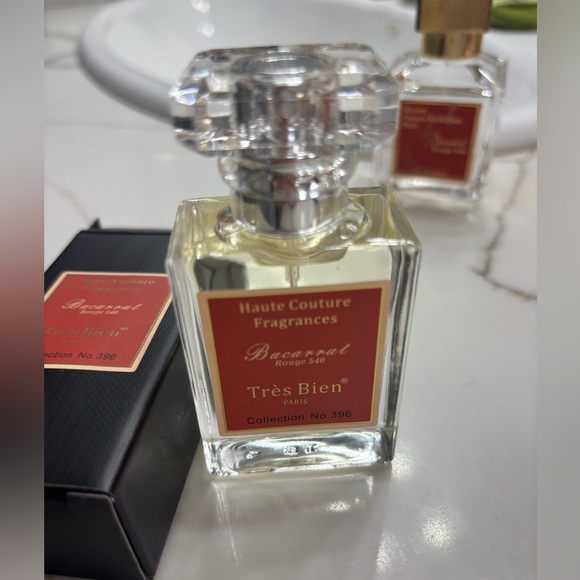 Baccarat Rouge 540 Fragrance - Picture 2 of 5